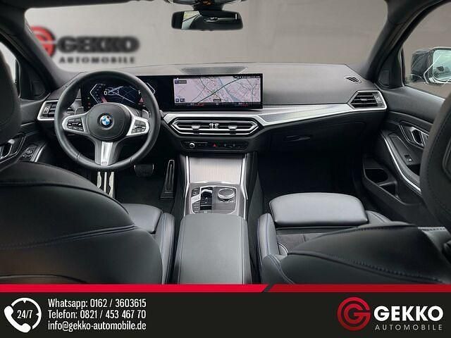 Gebraucht BMW 320 M Sport 184 PS (135 kW) 2023 Black sapphire metallic Limousine