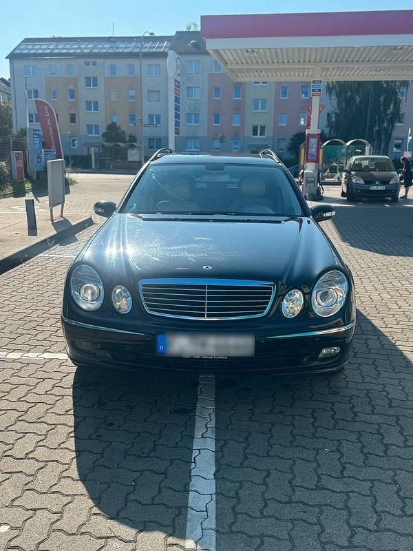 Schwarz Gebraucht 2005 Mercedes E280 Kombi | 3.999 € (Superpreis) - Bild 1/4