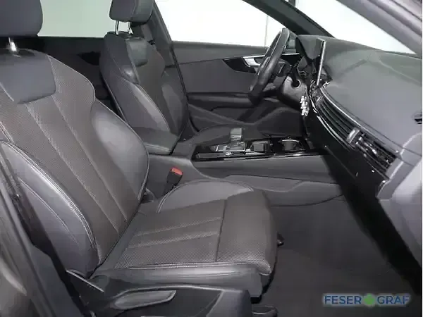 Gebraucht Audi A4 S-Line 163 PS (119 kW) 2022 Terragrau metallic Kombi