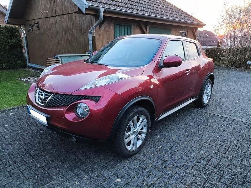 Gebraucht Nissan Juke Tekna 117 PS (86 kW) 2011 Rot SUV