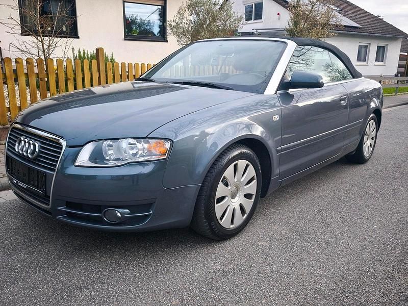 Gebraucht Audi A4 Cabriolet 200 PS (147 kW) 2007 Grau Cabrio