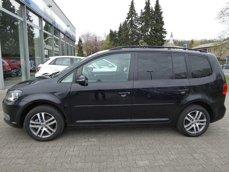 Gebraucht VW Touran 140 PS (102 kW) 2011 Schwarz Van / Kleinbus