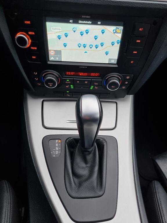 Gebraucht BMW 325 Exclusive 218 PS (160 kW) 2011 Blau Kombi