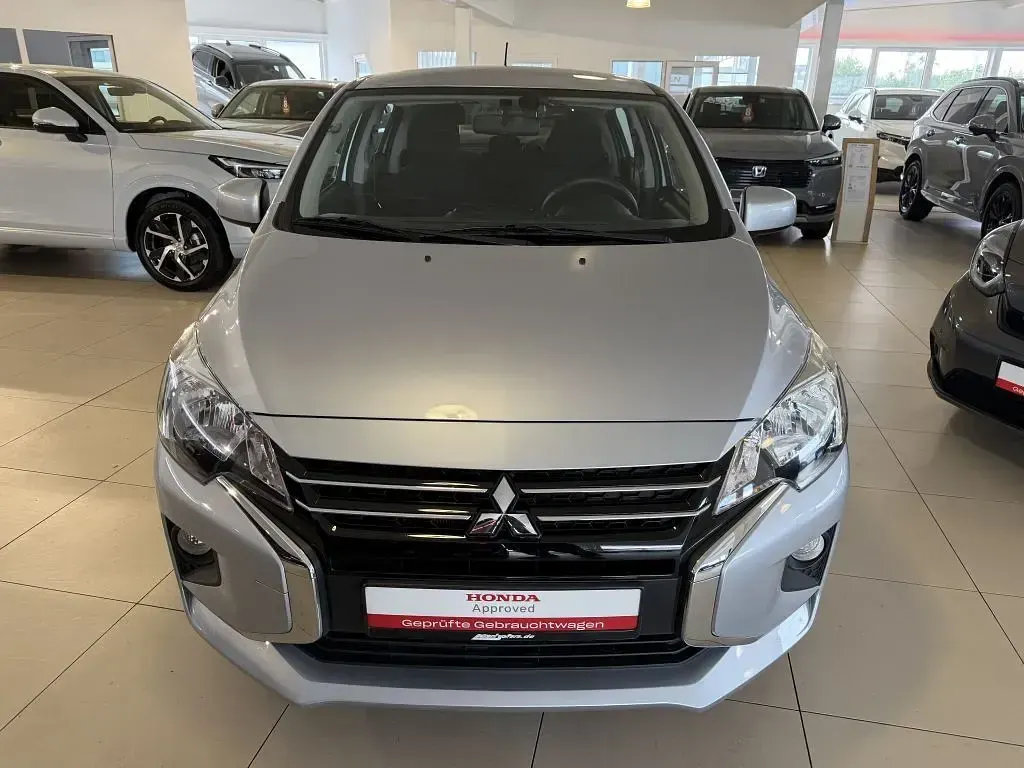 Gebraucht Mitsubishi Space Star Select 71 PS (52 kW) 2025 Silber Kleinwagen