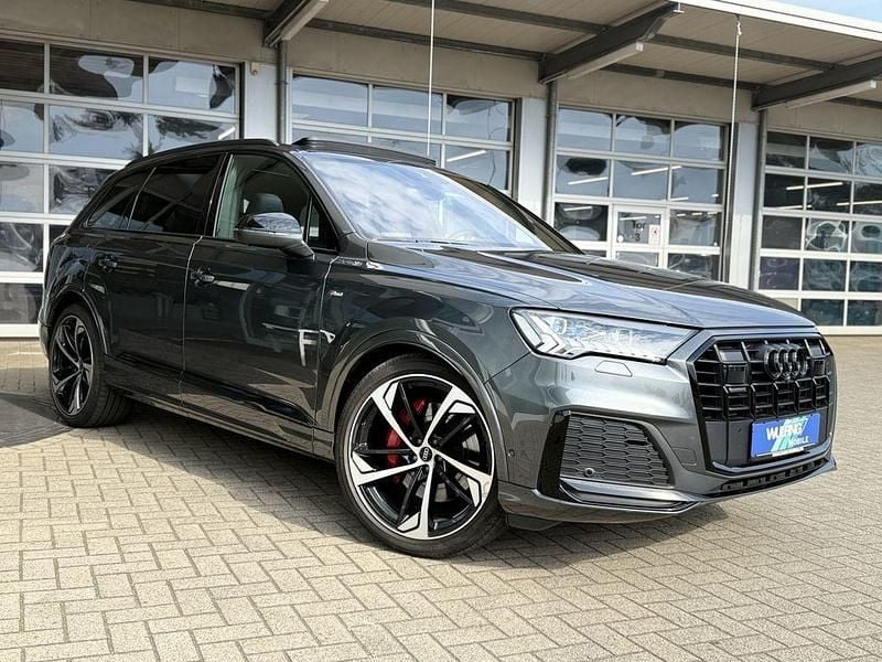 Gebraucht Audi Q7 Competition 286 PS (210 kW) 2023 Daytonagrau perleffekt SUV