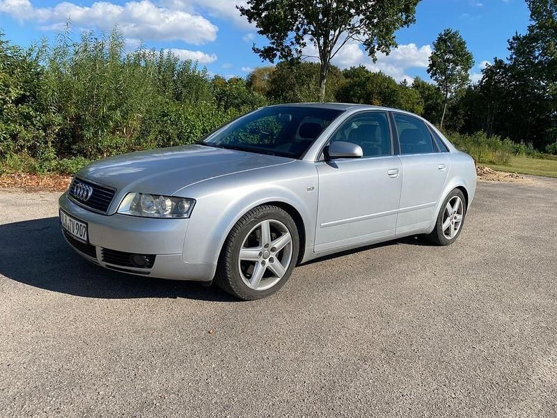 Gebraucht Audi A4 Sport 163 PS (119 kW) 2004 Silber Limousine