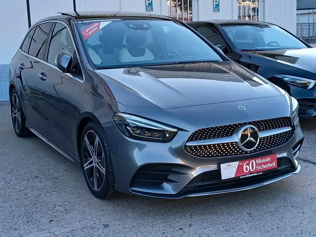 Gebraucht Mercedes B220 AMG 190 PS (139 kW) 2019 Grau Kleinwagen