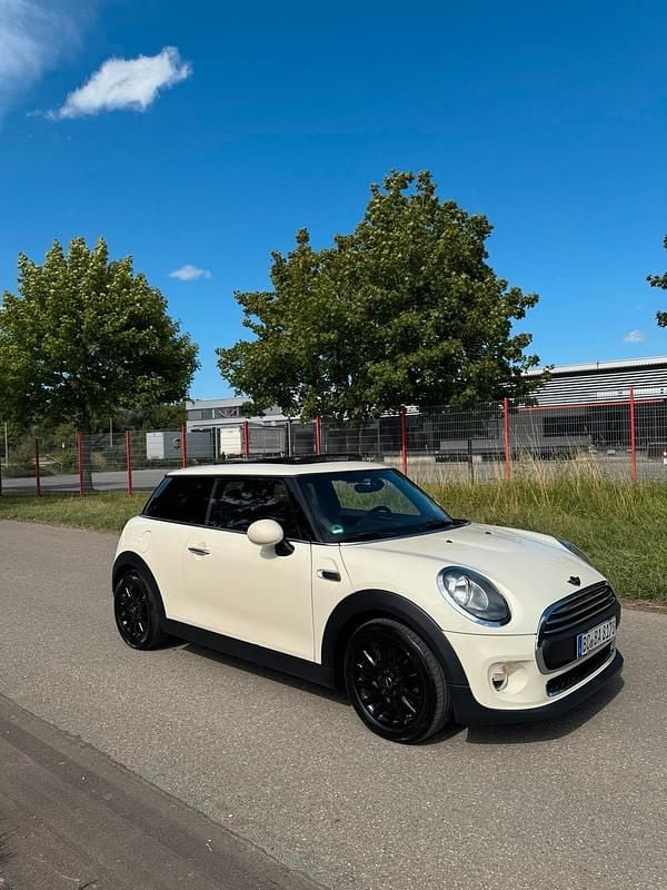 Gebraucht 2016 Mini ONE Kleinwagen | 8.999 € - Bild 1/4