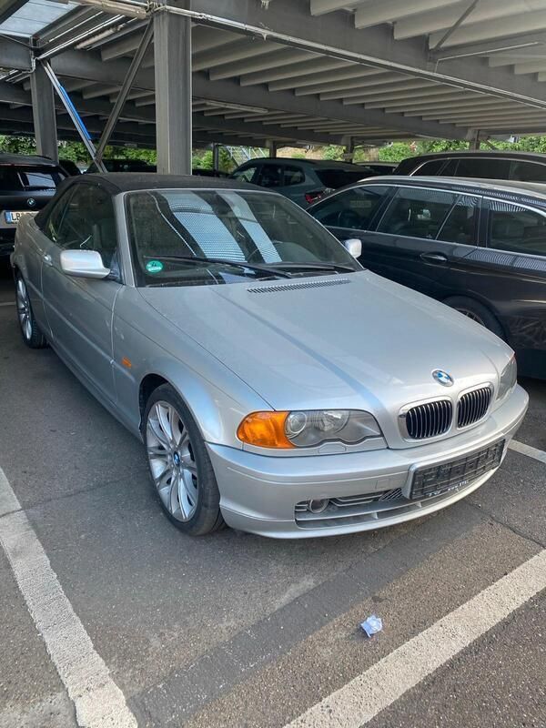 Gebraucht 2001 BMW 330 Cabriolet Cabrio | 11.000 € - Bild 1/3
