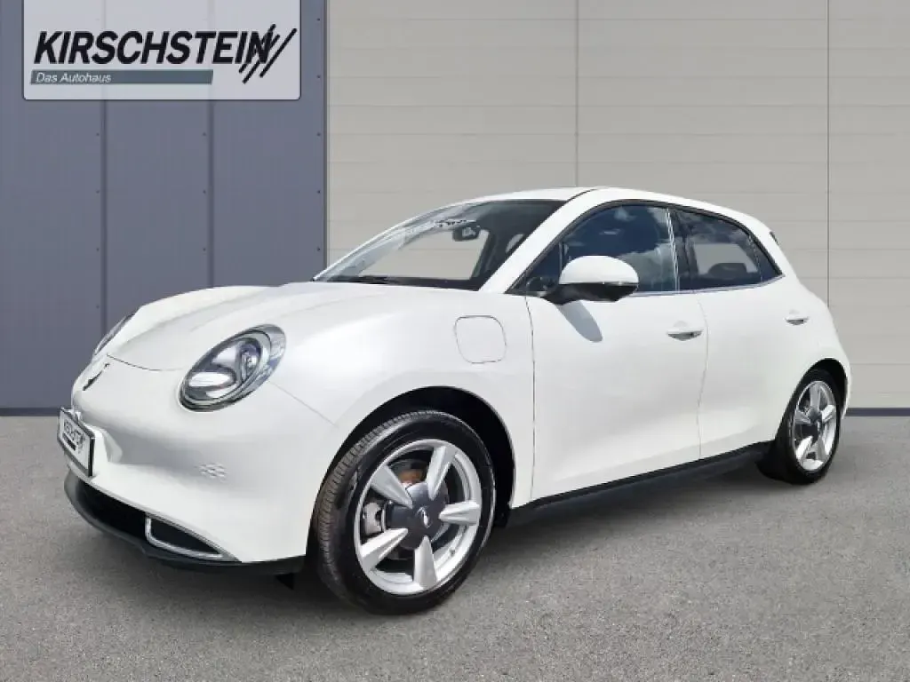 Usata Ora 03 125 kW (171 CV) 2023 Bianco Utilitaria