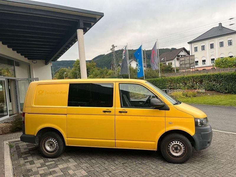 Gelb Gebraucht 2010 VW T5 Van | 6.550 € (Guter Preis) - Bild 1/3