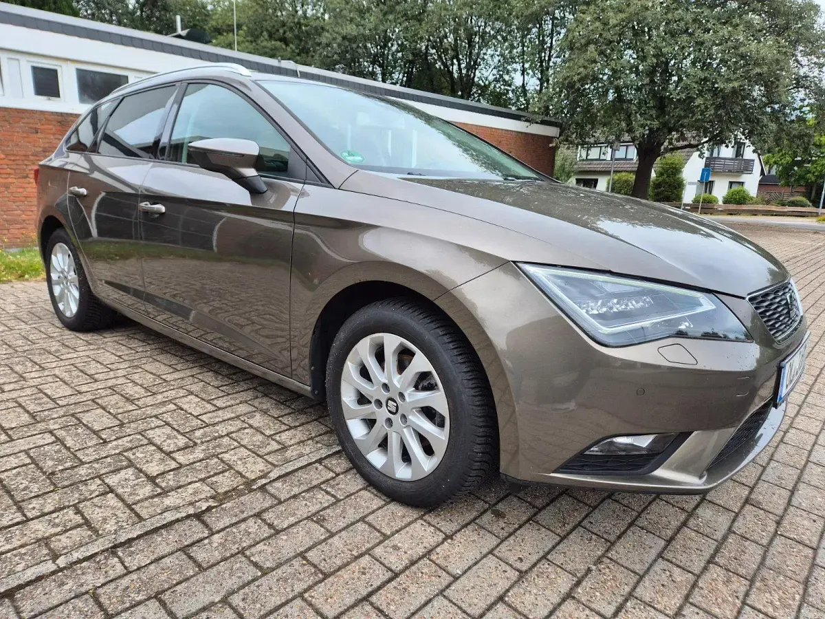 Gebraucht Seat Leon ST Style 150 PS (110 kW) 2015 Braun Kombi
