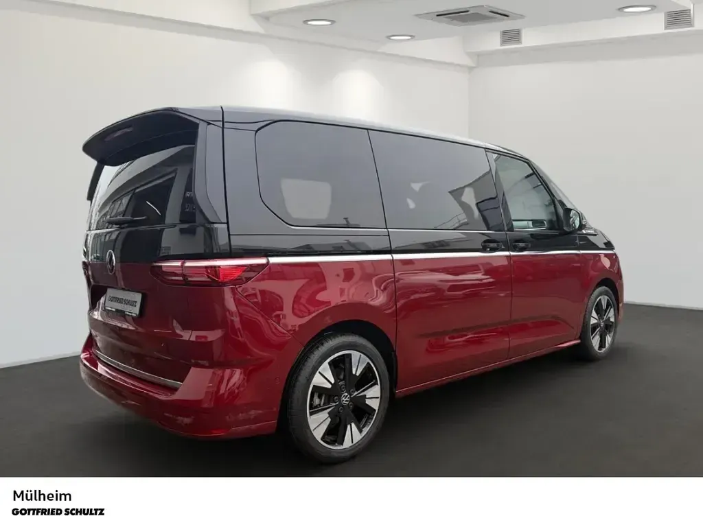 Neu VW Multivan Style 150 PS (110 kW) 2026 Rot Van / Kleinbus