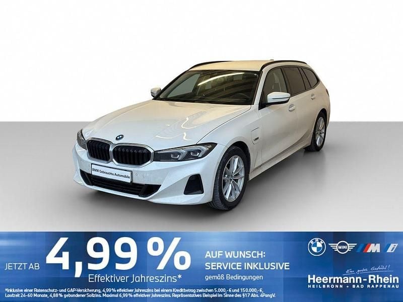 Gebraucht BMW 320e 204 PS (150 kW) 2022 Alpinweiss Kombi