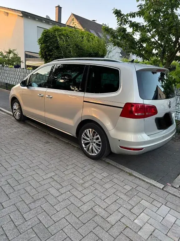 Gebraucht VW Sharan Style 140 PS (102 kW) 2012 Silber Van / Kleinbus