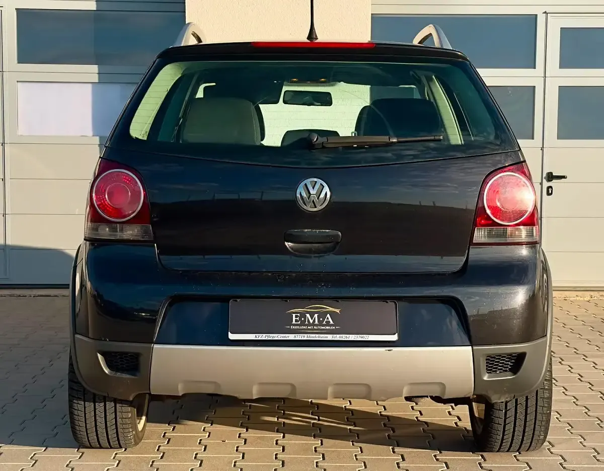 Gebraucht VW Polo Cross 69 PS (50 kW) 2008 Schwarz Kleinwagen