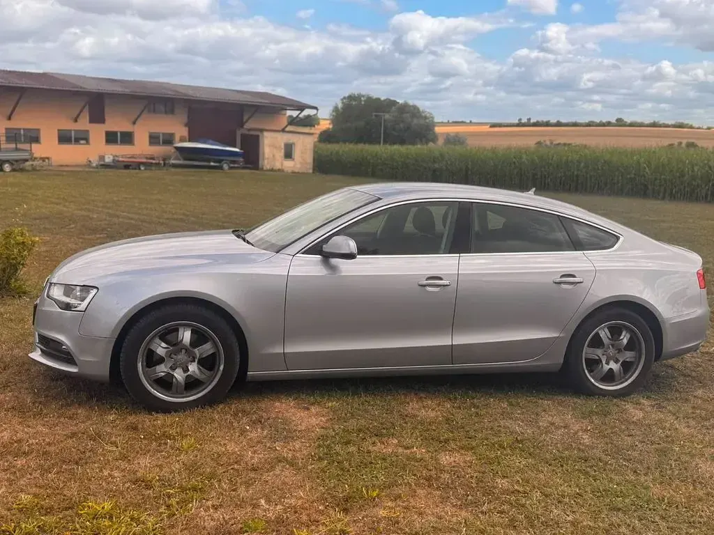 Gebraucht Audi A5 Sportback 144 PS (105 kW) 2016 Silber Kleinwagen