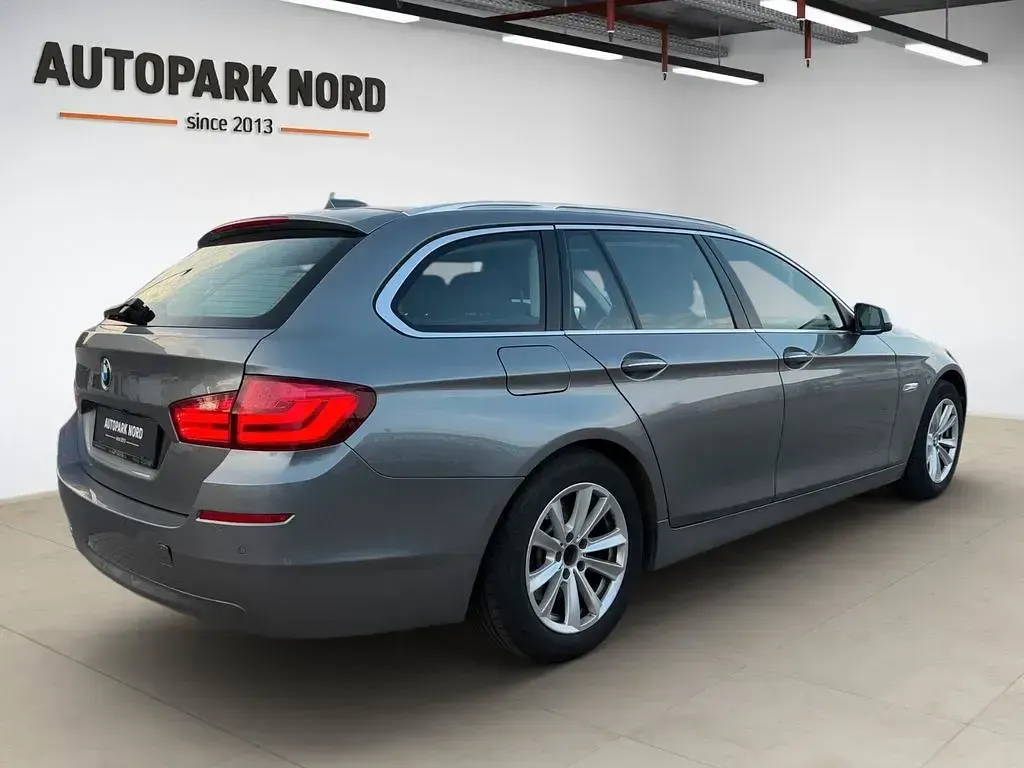 Gebraucht BMW 530 258 PS (189 kW) 2013 Spacegrau Kombi