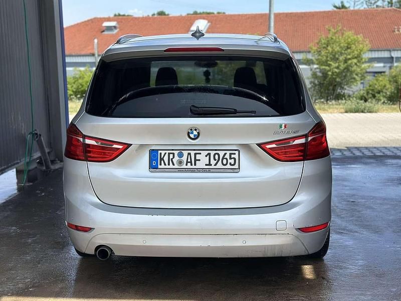 Gebraucht BMW 218 Advantage 150 PS (110 kW) 2016 Silber Kombi