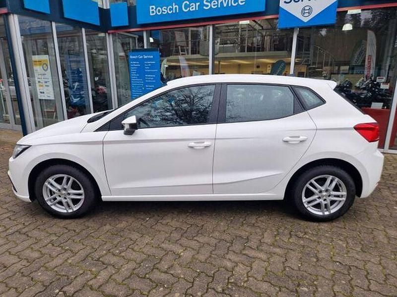 Gebraucht Seat Ibiza Style 95 PS (69 kW) 2022 Weiß Limousine