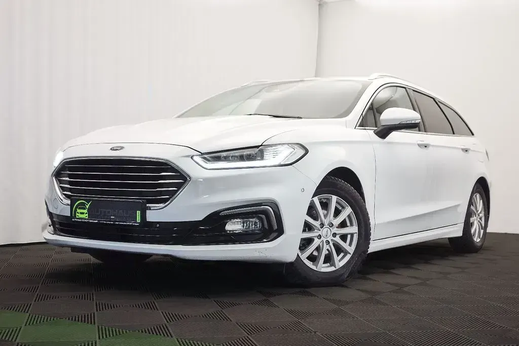 Gebraucht Ford Mondeo Titanium 150 PS (110 kW) 2022 Weiß Limousine