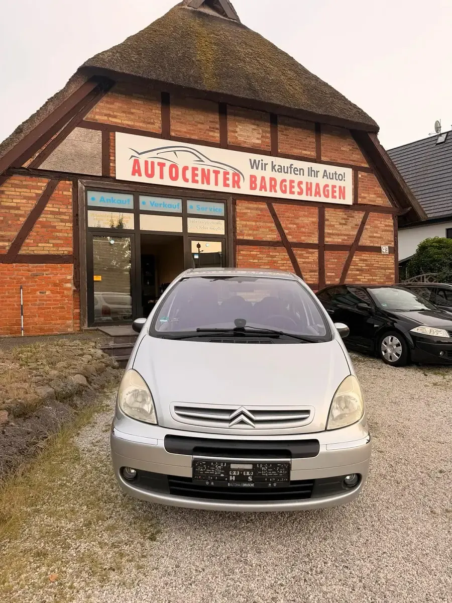 Gebraucht Citroën Xsara Exclusive 116 PS (85 kW) 2004 Silber Van / Kleinbus