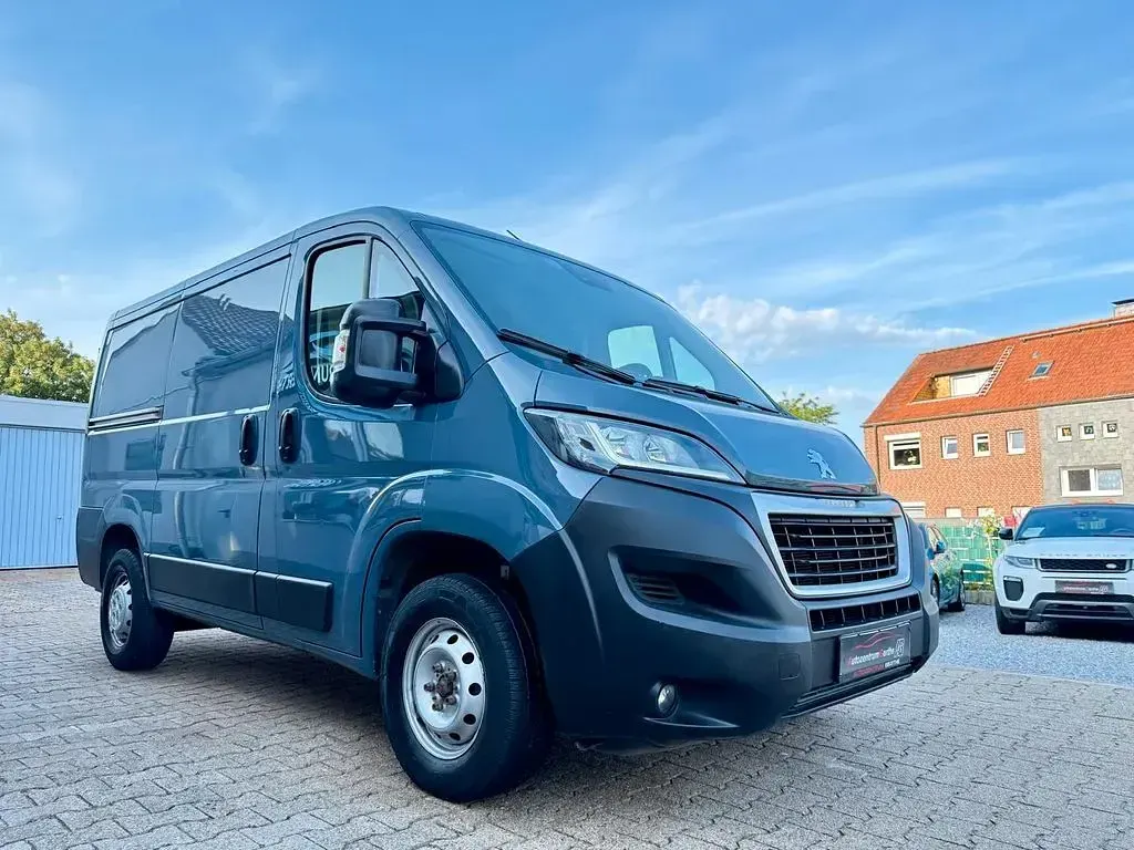 Gebraucht Peugeot Boxer 120 PS (88 kW) 2021 Blau Van