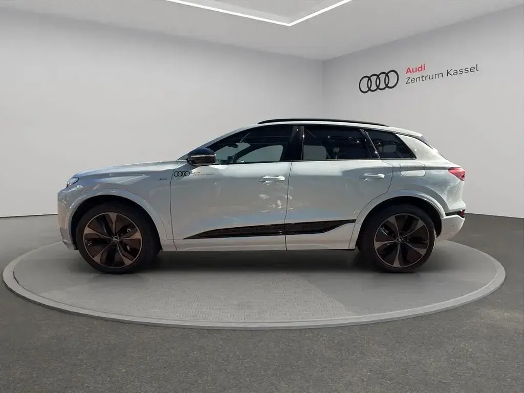 Gebraucht Audi Q6 e-tron S-Line 284 kW (387 PS) 2025 Weiß SUV