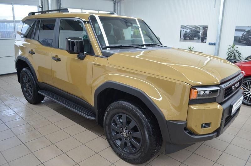 Braun Neu 2025 Toyota Land Cruiser Executive SUV | 84.840 € (Guter Preis) - Bild 1/4