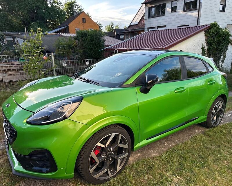 Grün Gebraucht 2021 Ford Puma ST SUV | 19.000 € (Superpreis) - Bild 1/4