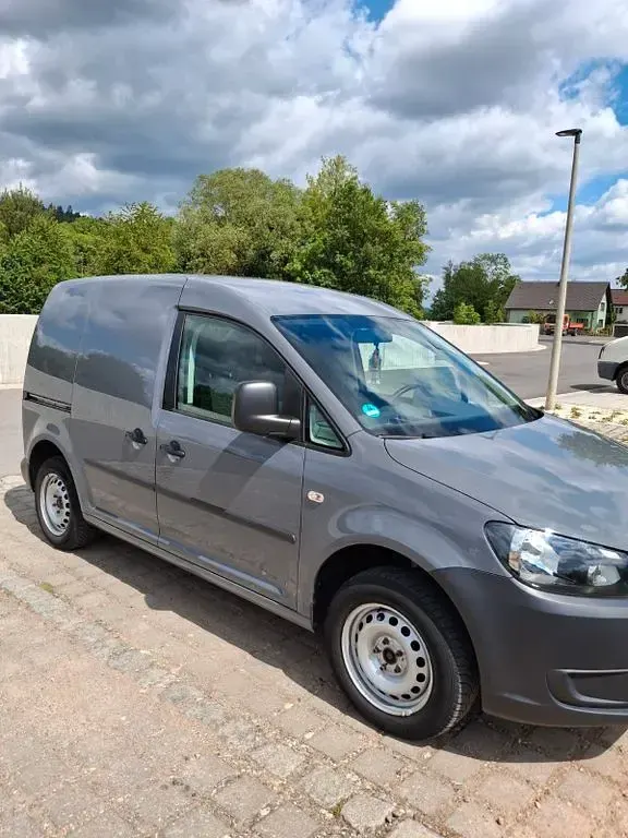 Gebraucht VW Caddy 75 PS (55 kW) 2013 Grau Van / Kleinbus