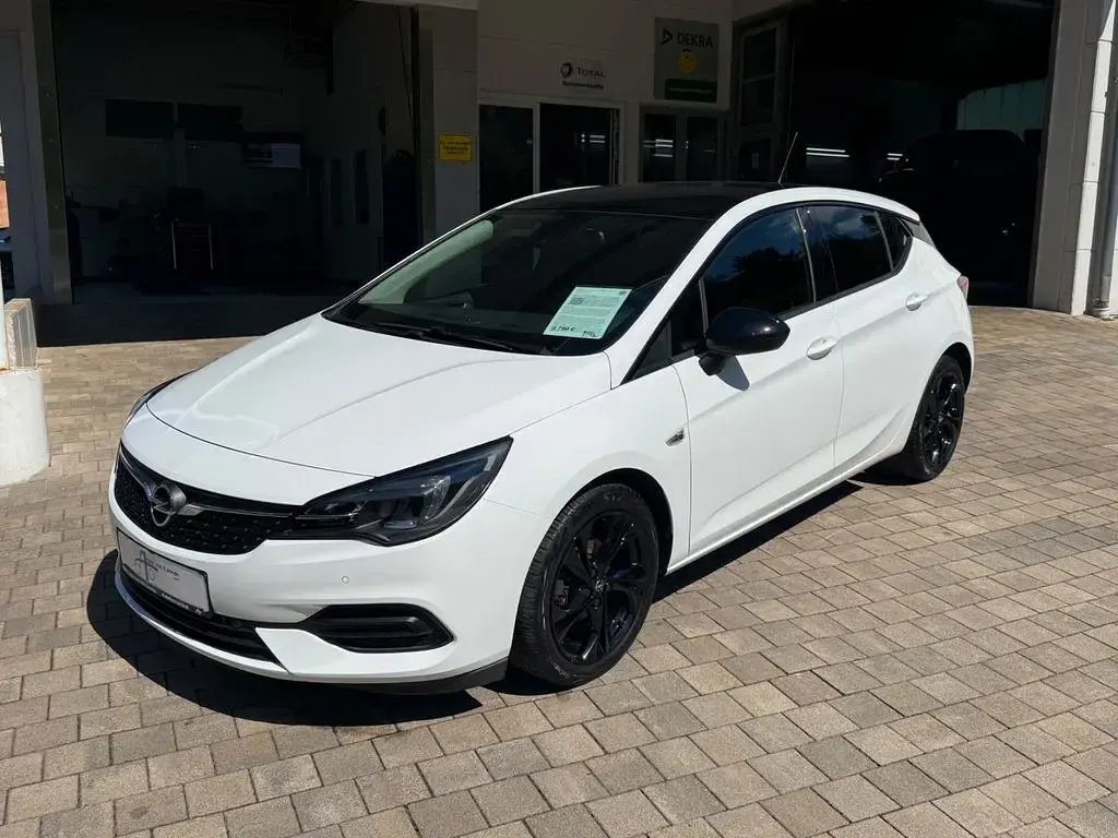 Gebraucht Opel Astra GS Line 131 PS (96 kW) 2019 Weiß Limousine