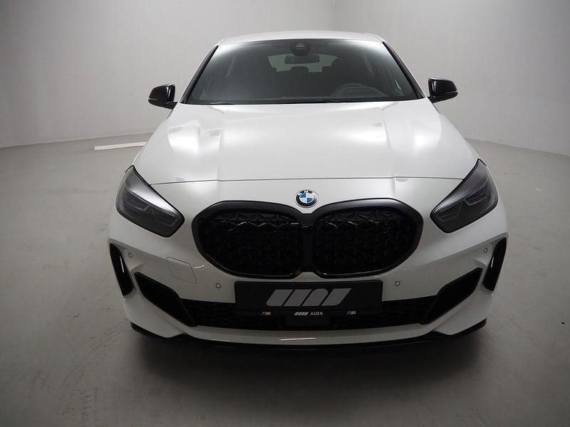 Gebraucht BMW M135 Performance 306 PS (225 kW) 2023 Weiß Kleinwagen