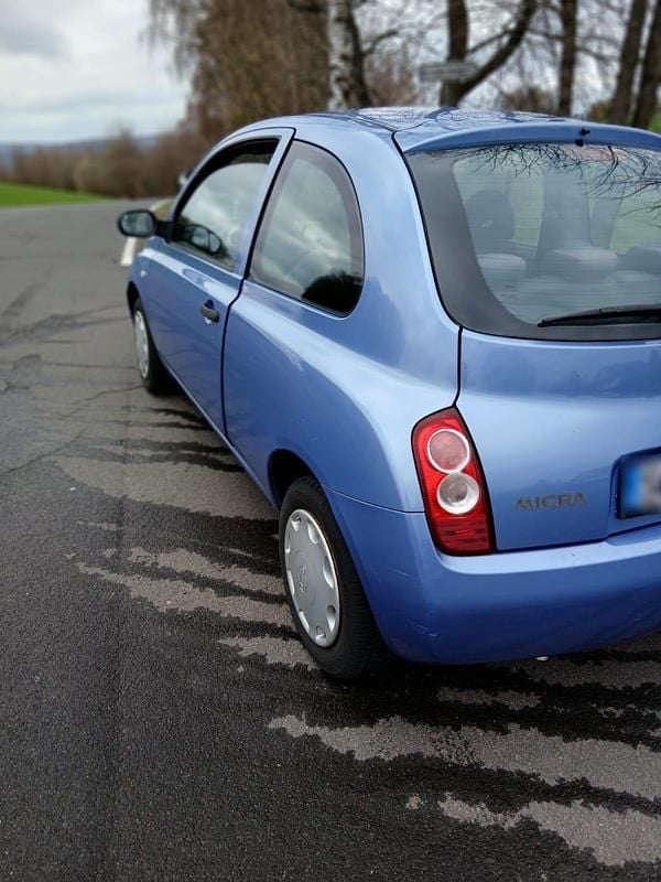 Usado Nissan Micra 65 HP (47 kW) 2004 Azul Citadino