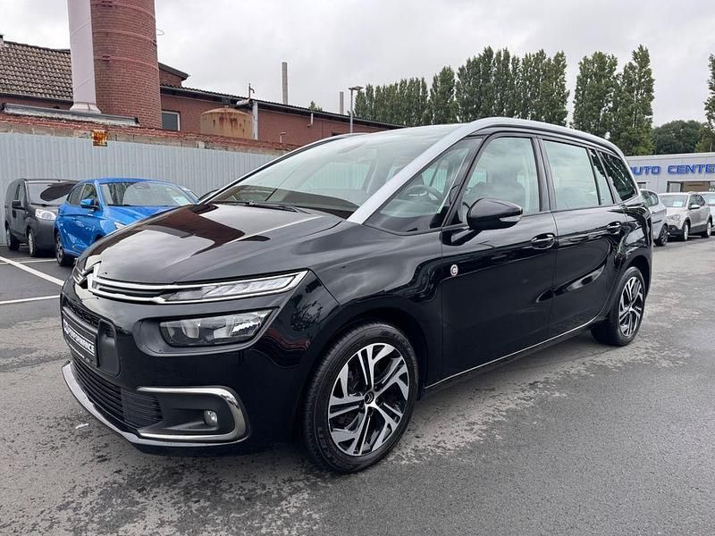Schwarz Gebraucht 2022 Citroën C4 SpaceTourer Van / Kleinbus | 16.900 € (Etwas zu teuer) - Bild 1/4