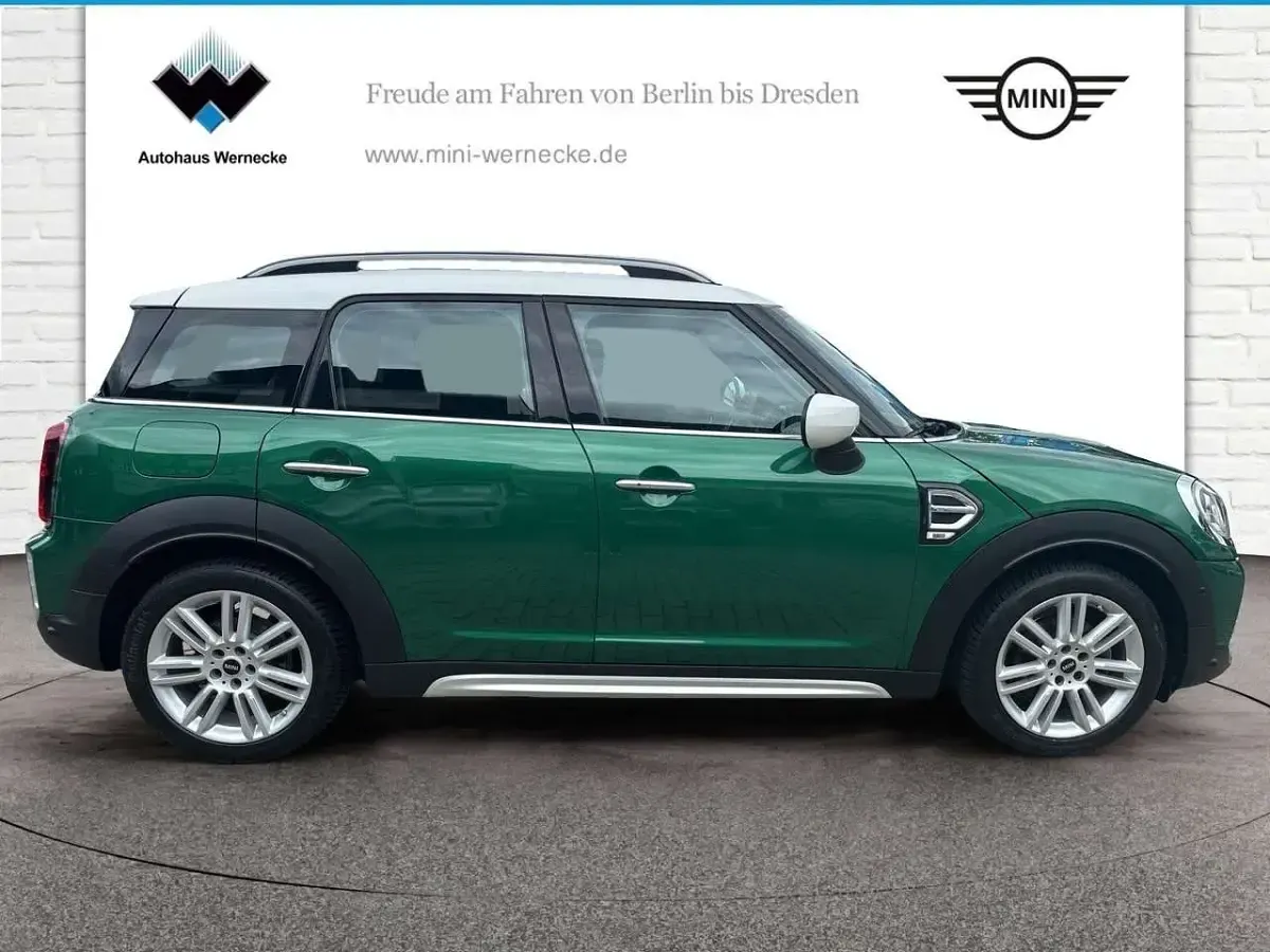 Gebraucht Mini Cooper Countryman 136 PS (100 kW) 2021 British racing green SUV