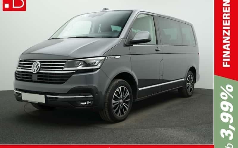 Grau Gebraucht 2024 VW Multivan Comfortline Van / Kleinbus | 60.950 € (Etwas zu teuer) - Bild 1/4