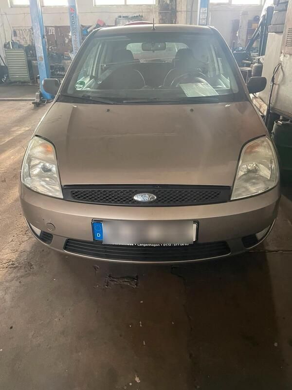 Gebraucht 2004 Ford Fiesta Kleinwagen | 300 € (Guter Preis) - Bild 1/4