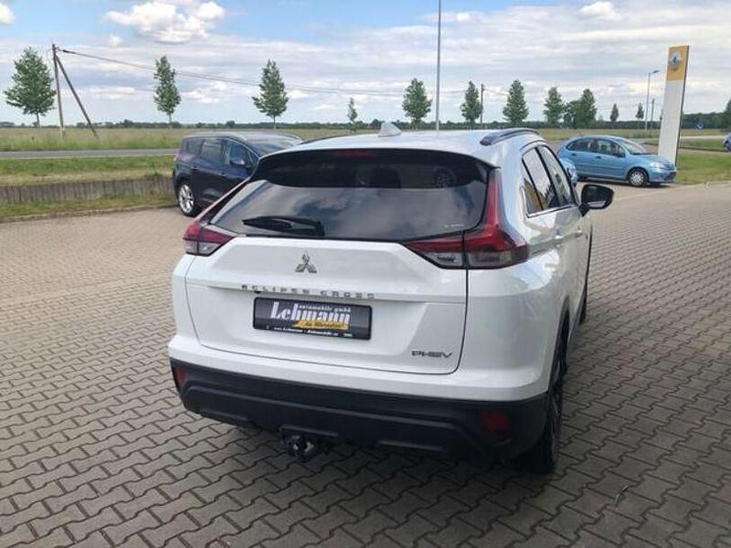 Gebraucht Mitsubishi Eclipse Cross 98 PS (72 kW) 2022 Weiß SUV