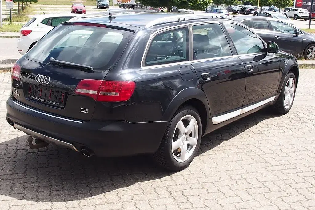 Gebraucht Audi A6 Allroad Advanced 239 PS (175 kW) 2011 Schwarz Kombi