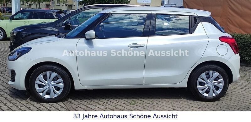Gebraucht Suzuki Swift Club 83 PS (61 kW) 2024 Weiß Kleinwagen