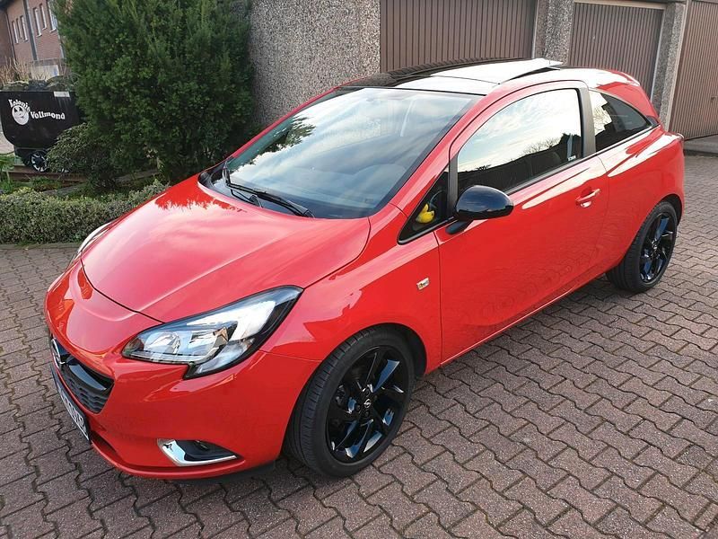 Rot Gebraucht 2017 Opel Corsa Color Edition Kleinwagen | 10.450 € (Teuer) - Bild 1/4