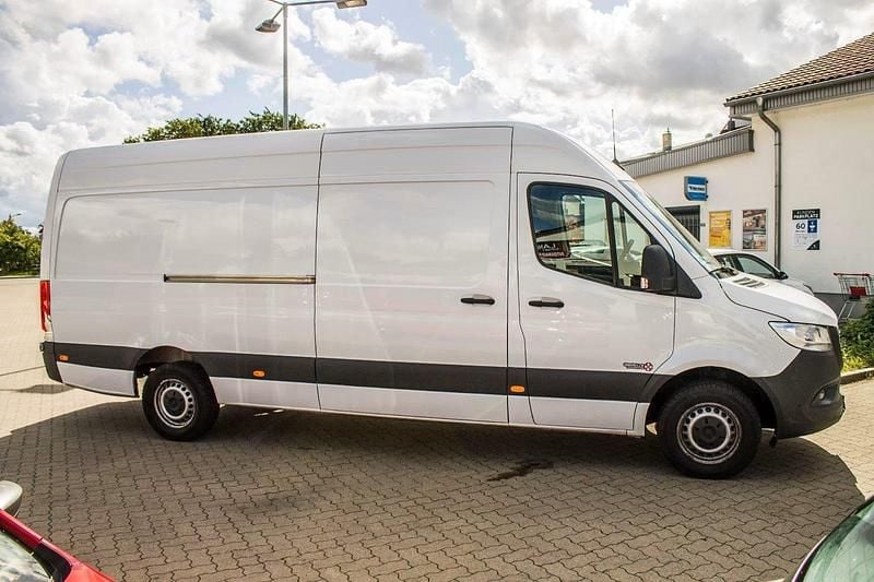 Gebraucht Mercedes Sprinter 174 PS (127 kW) 2021 Weiß Van