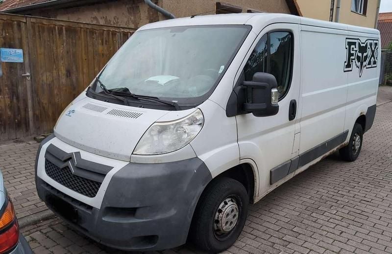 Weiß Gebraucht 2009 Citroën Jumper Van / Kleinbus | 2.850 € (Guter Preis) - Bild 1/4