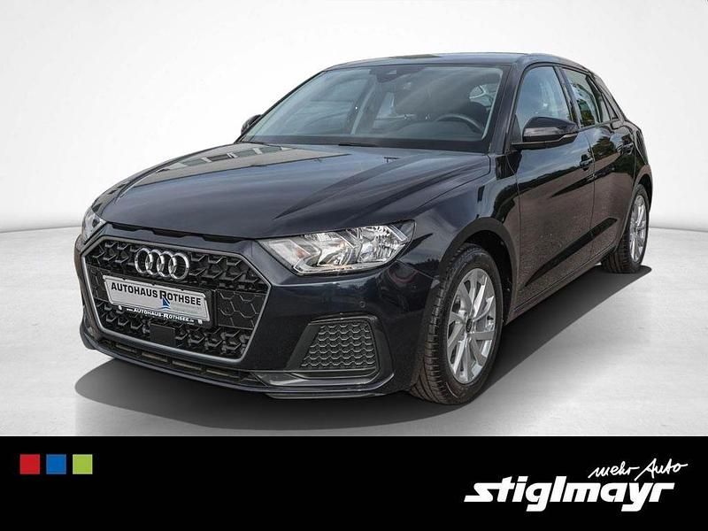 Firmamentblau metallic Gebraucht 2022 Audi A1 Sportback Advanced Plus Kleinwagen | 18.870 € (Superpreis) - Bild 1/4