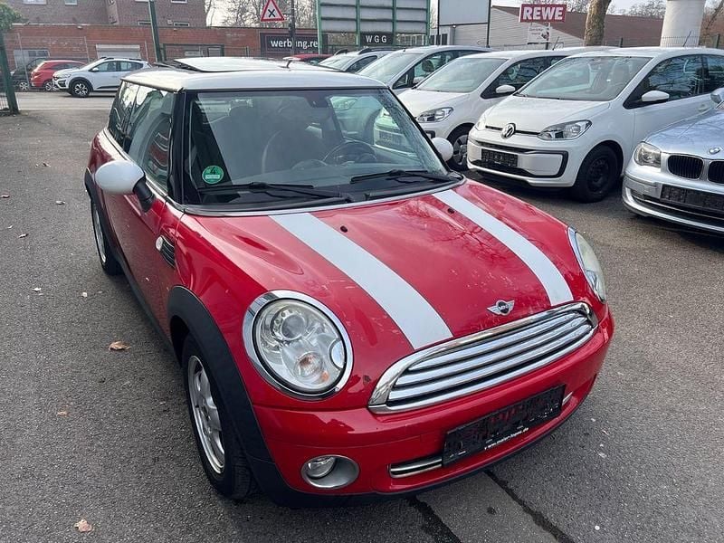 Gebraucht Mini Cooper 122 PS (89 kW) 2010 Rot Kleinwagen
