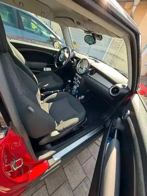 Usata Mini Cooper 120 CV (88 kW) 2009 Rosso Utilitaria