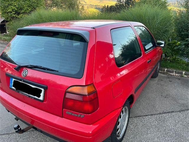 Rot Gebraucht 1996 VW Golf III Kleinwagen | 2.500 € (Fairer Preis) - Bild 1/4