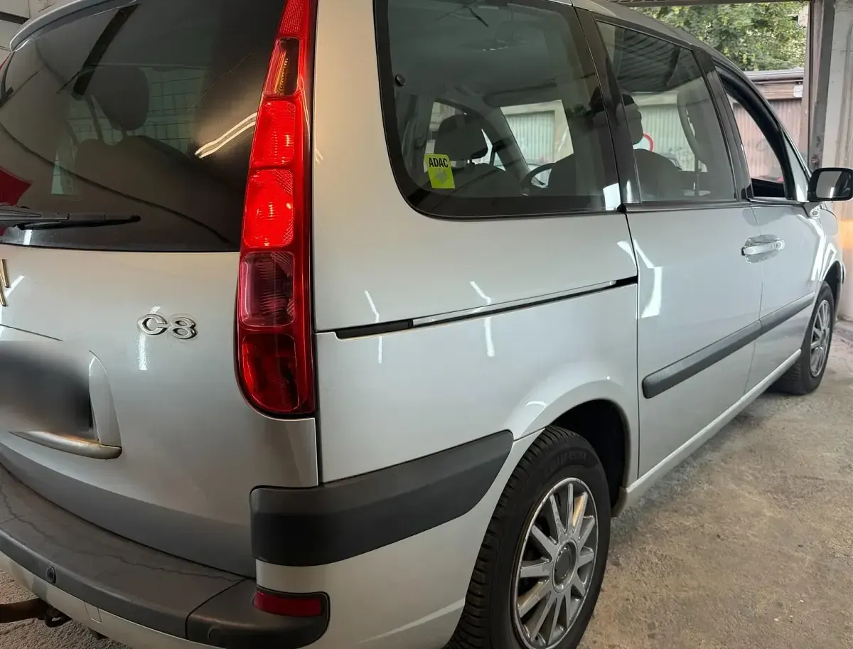 Gebraucht Citroën C8 136 PS (100 kW) 2003 Silber Van / Kleinbus