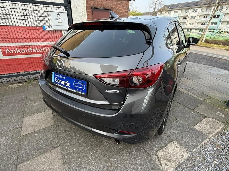 Gebraucht Mazda 3 Exclusive-Line 120 PS (88 kW) 2017 Matrixgrau metallic Limousine